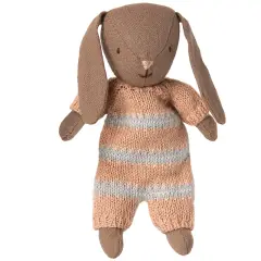 Maileg Kanin, Micro - Brun - Støvet rosa strikket dragt - Maileg kaniner