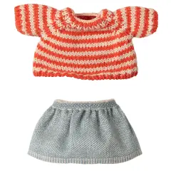 Maileg Strikket sweater og nederdel til storesøster mus - 